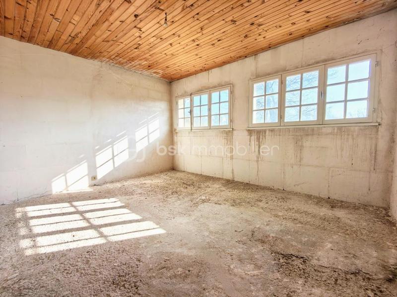 Maison - 150 m² - 8 pièces