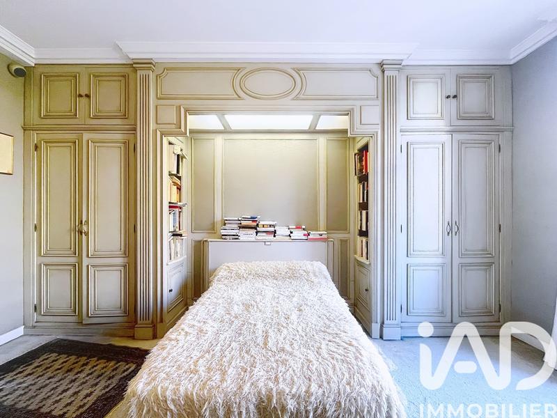 Appartement - 203 m² - 6 pièces