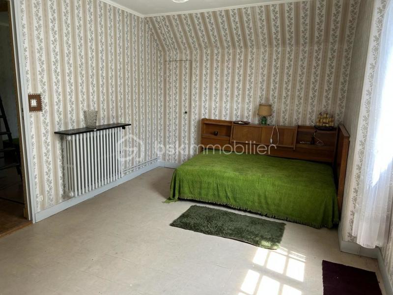 Propriété - 236 m² - 10 pièces