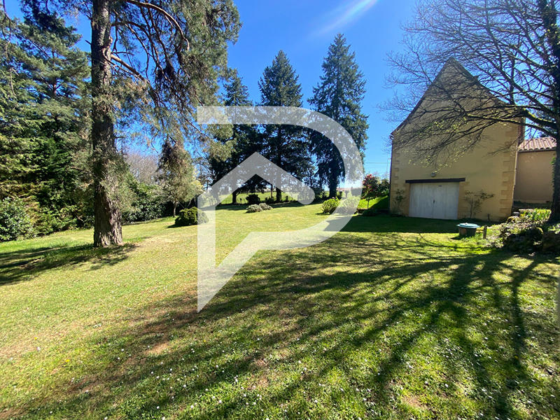 Maison - 141 m² - 6 pièces