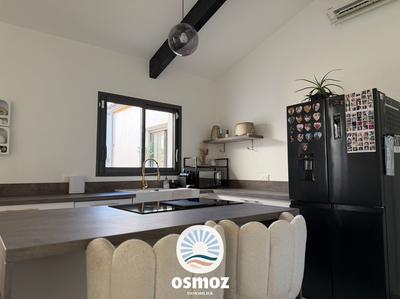 Maison - 98 m² - 3 pièces