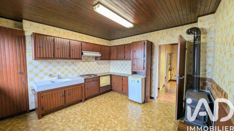 Maison - 94 m² - 5 pièces