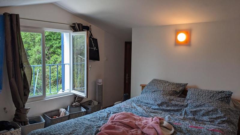 Propriété - 210 m² - 8 pièces