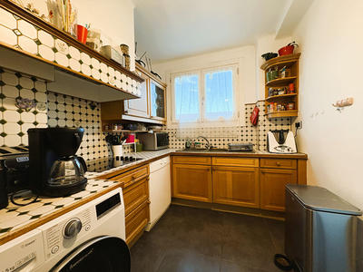 Appartement - 83 m² - 3 pièces