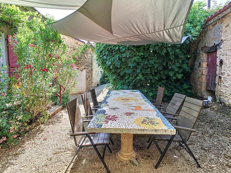 Maison - 170 m² - 9 pièces