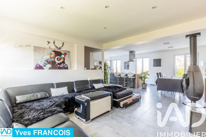 Maison - 100 m² - 5 pièces