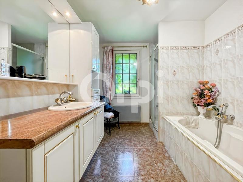 Maison ancienne - 152 m² - 4 pièces