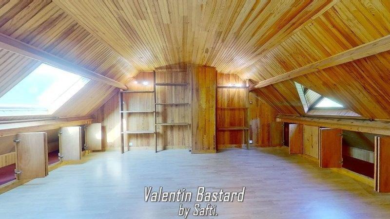 Maison - 150 m² - 8 pièces