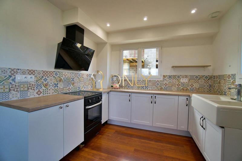 Maison - 98 m² - 4 pièces