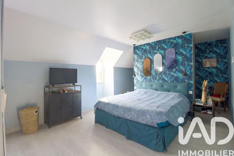 Maison - 192 m² - 7 pièces