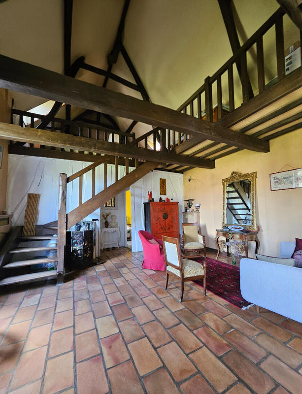 Maison - 183 m² - 6 pièces