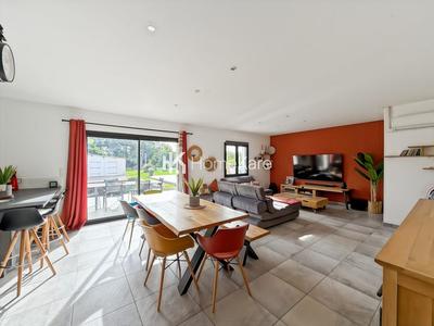 Villa - 140 m² - 5 pièces