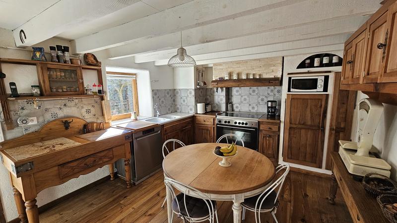 Maison en pierre - 131 m² - 5 pièces