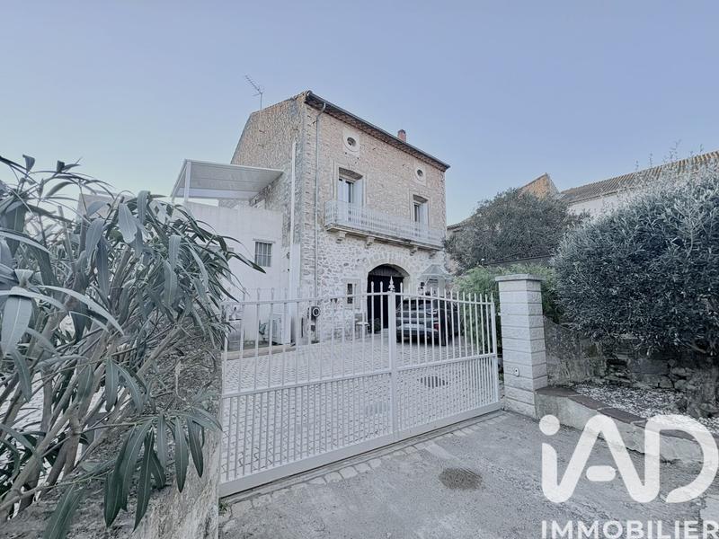 Maison de village - 207 m² - 6 pièces