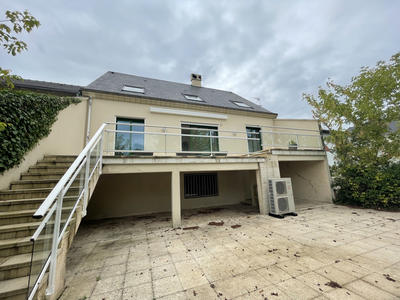 Maison - 148 m² - 6 pièces