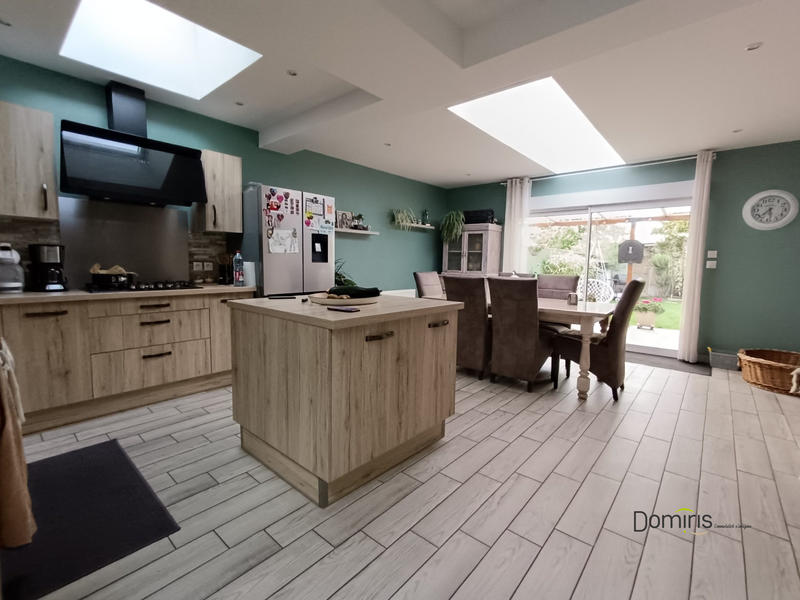 Maison - 129 m² - 6 pièces