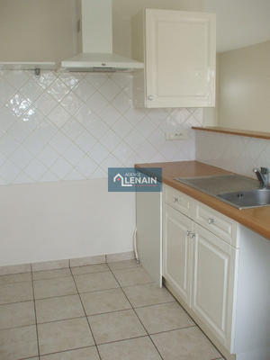 Maison - 81 m² - 5 pièces