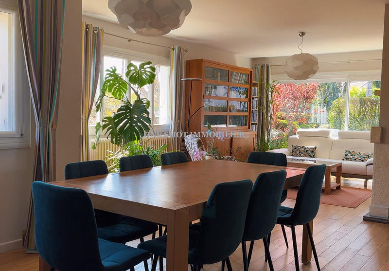 Maison - 175 m² - 7 pièces