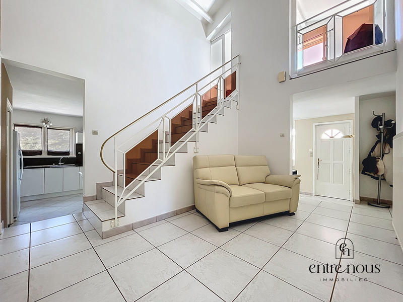 Maison - 133 m² - 6 pièces