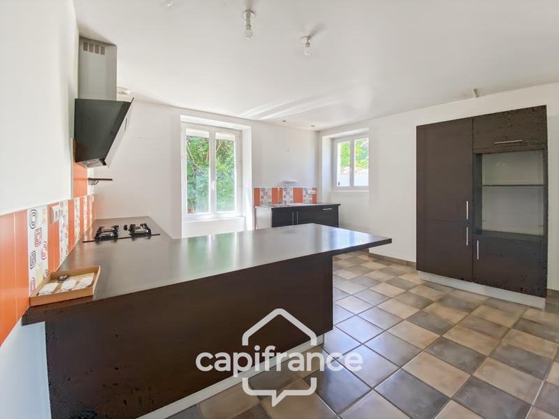 Maison - 82 m² - 3 pièces