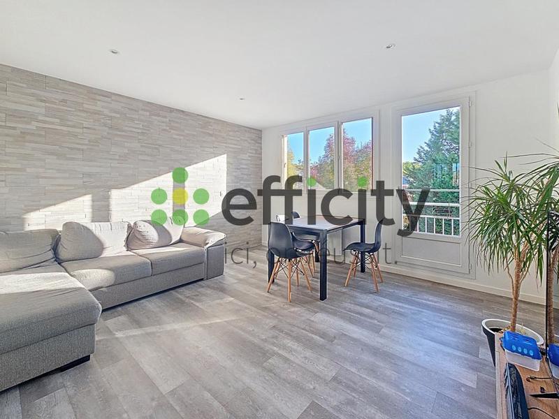 Appartement - 67 m² - 4 pièces