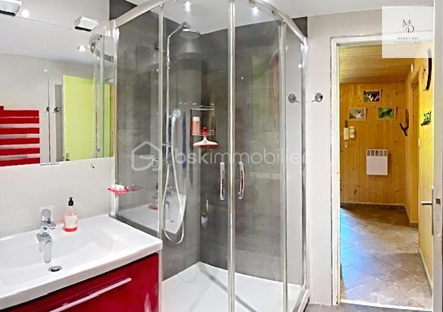 Maison de village - 189 m² - 9 pièces