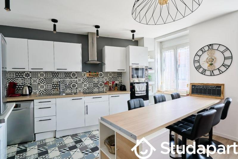 Chambre - 15 m² - 1 pièce