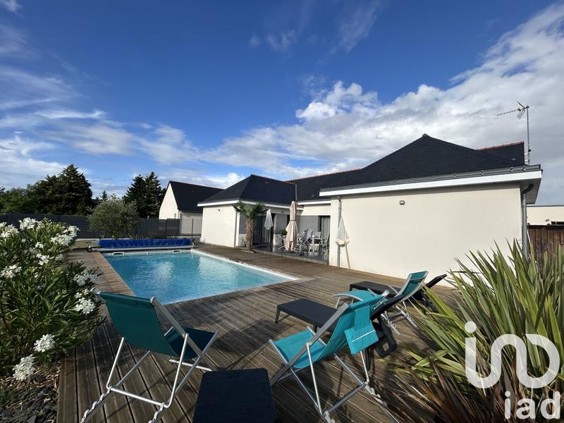 Maison - 185 m² - 7 pièces