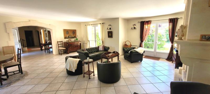 Villa - 240 m² - 7 pièces