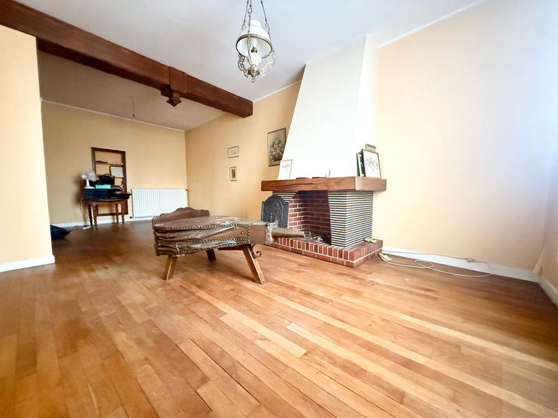 Maison - 200 m² - 5 pièces