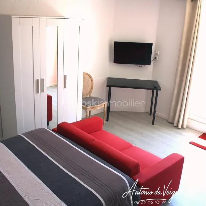 Bureau - 355 m² - 25 pièces