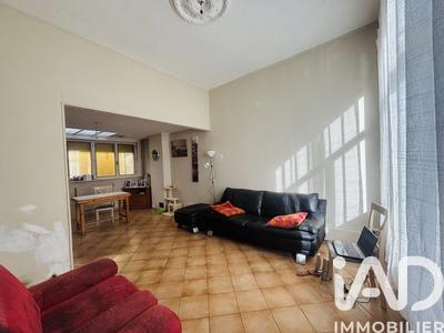 Maison - 95 m² - 4 pièces