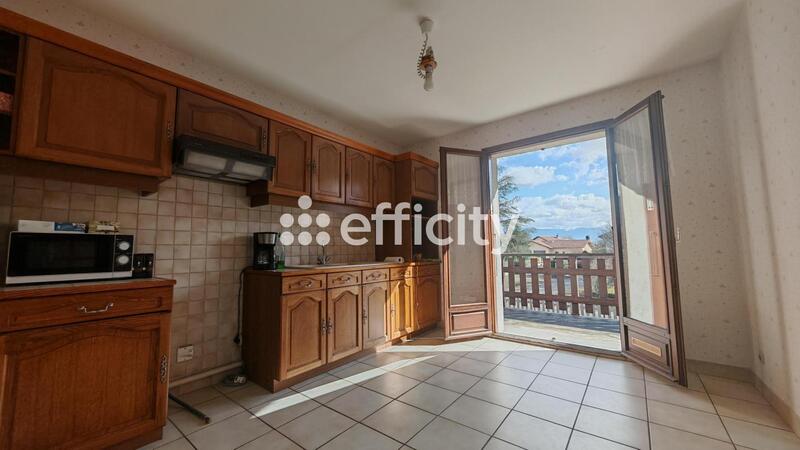 Villa - 102 m² - 4 pièces