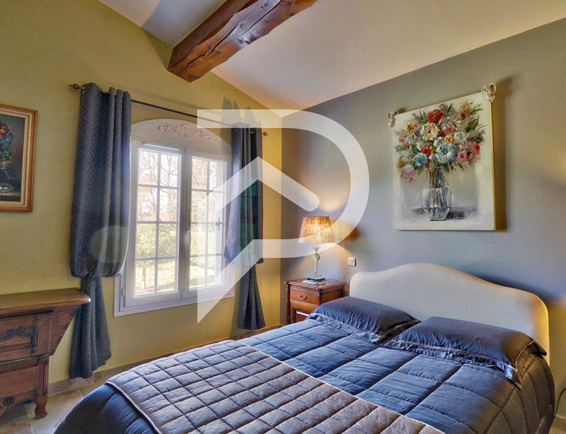 Villa - 200 m² - 5 pièces