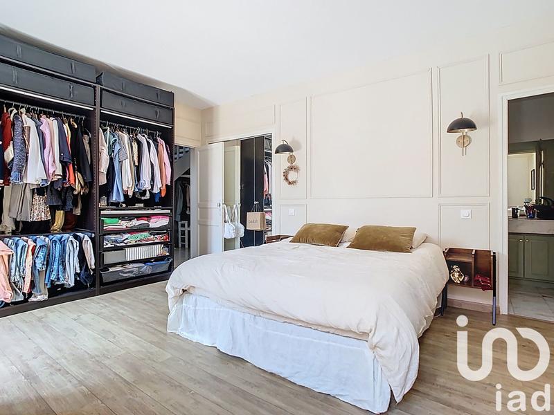 Maison - 280 m² - 7 pièces