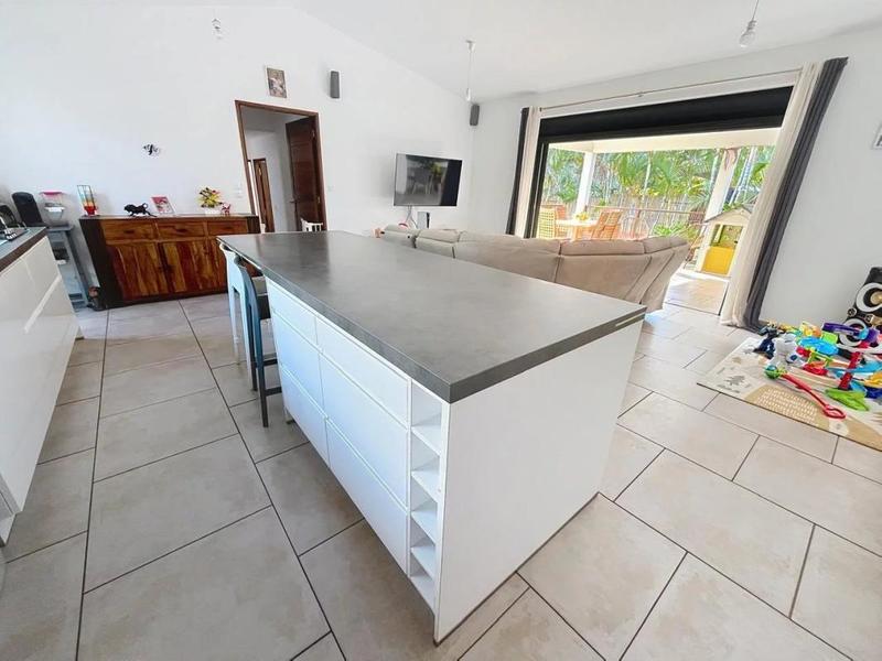 Villa - 107 m² - 5 pièces