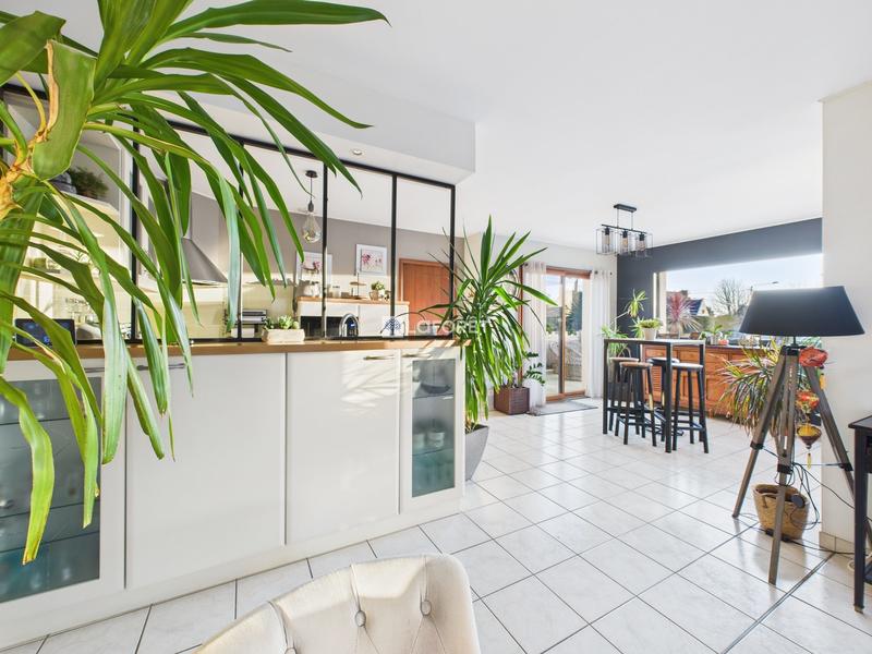 Maison contemporaine - 150 m² - 6 pièces