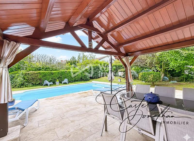 Maison - 155 m² - 5 pièces