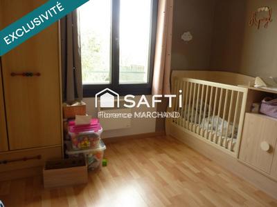 Maison - 99 m² - 4 pièces