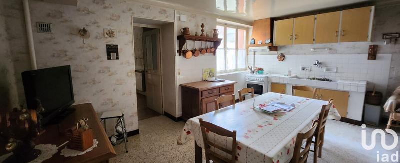 Maison - 213 m² - 8 pièces