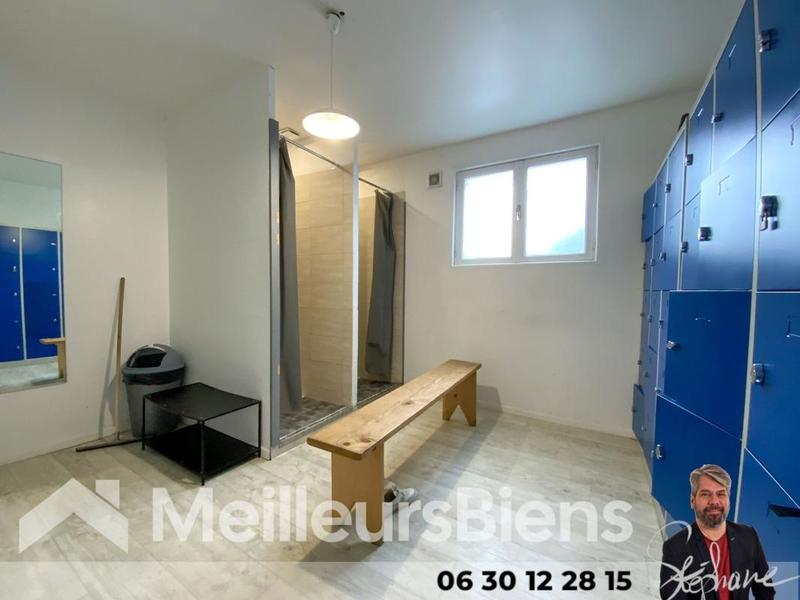 Local d'activité / Entrepôt - 450 m² - 8 pièces