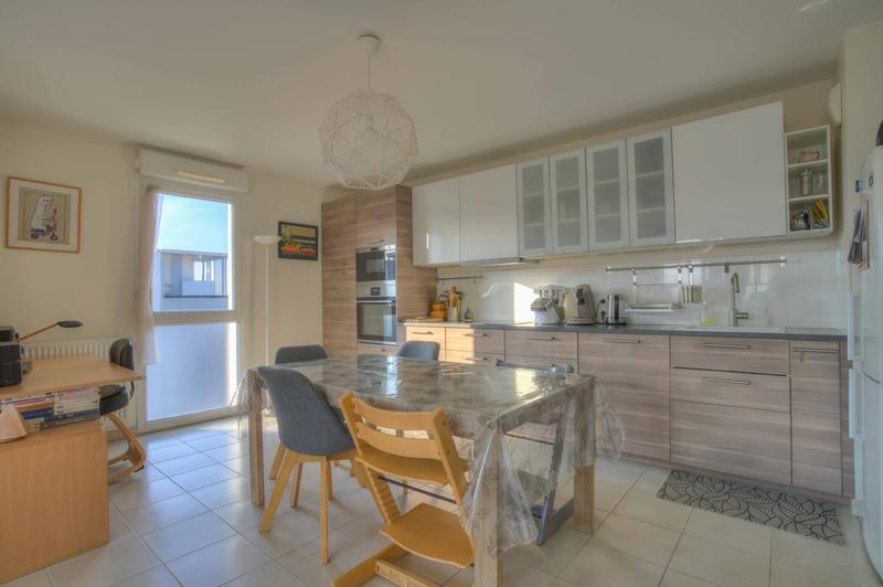 Appartement - 65 m² - 3 pièces