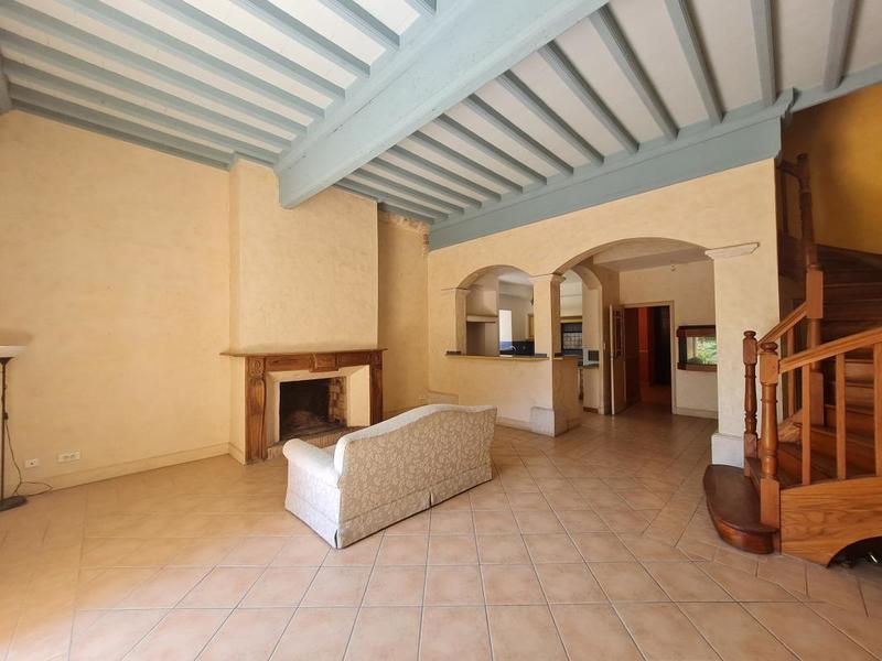 Maison - 200 m² - 7 pièces