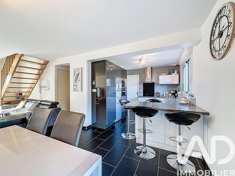 Maison - 88 m² - 5 pièces