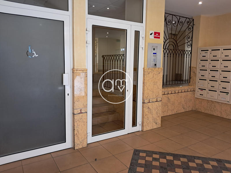 Appartement - 43 m² - 2 pièces