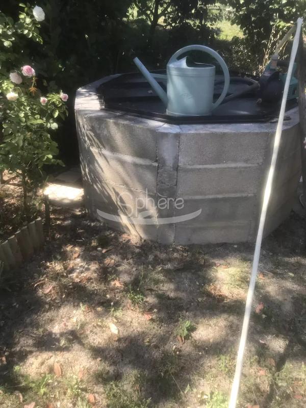 Terrain constructible - 1 100 m²