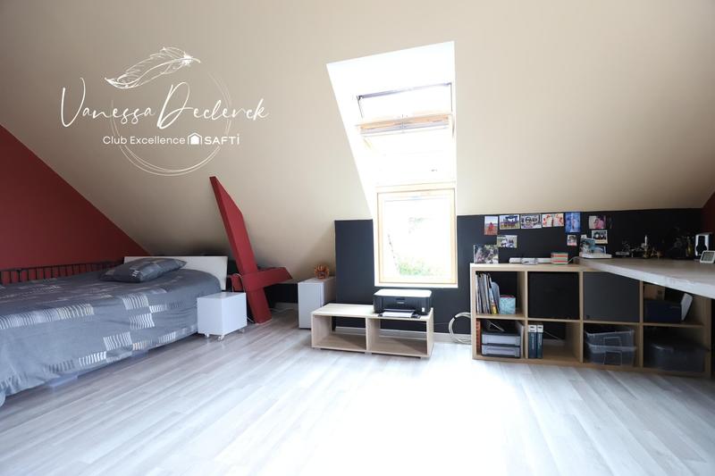 Maison - 180 m² - 7 pièces