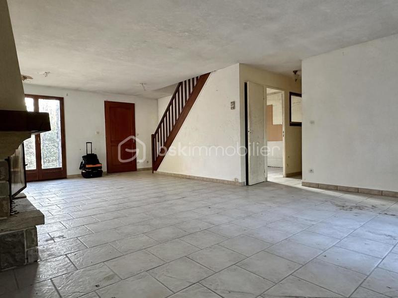 Maison - 110 m² - 6 pièces