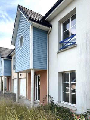 Maison traditionnelle - 108 m² - 6 pièces