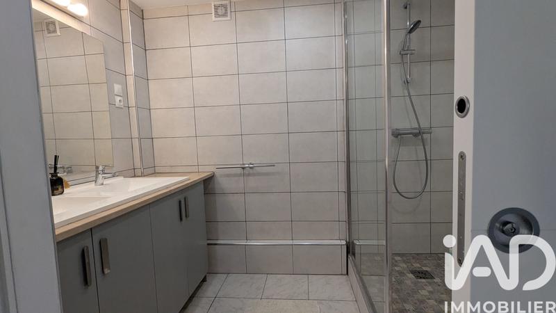 Appartement - 98 m² - 5 pièces